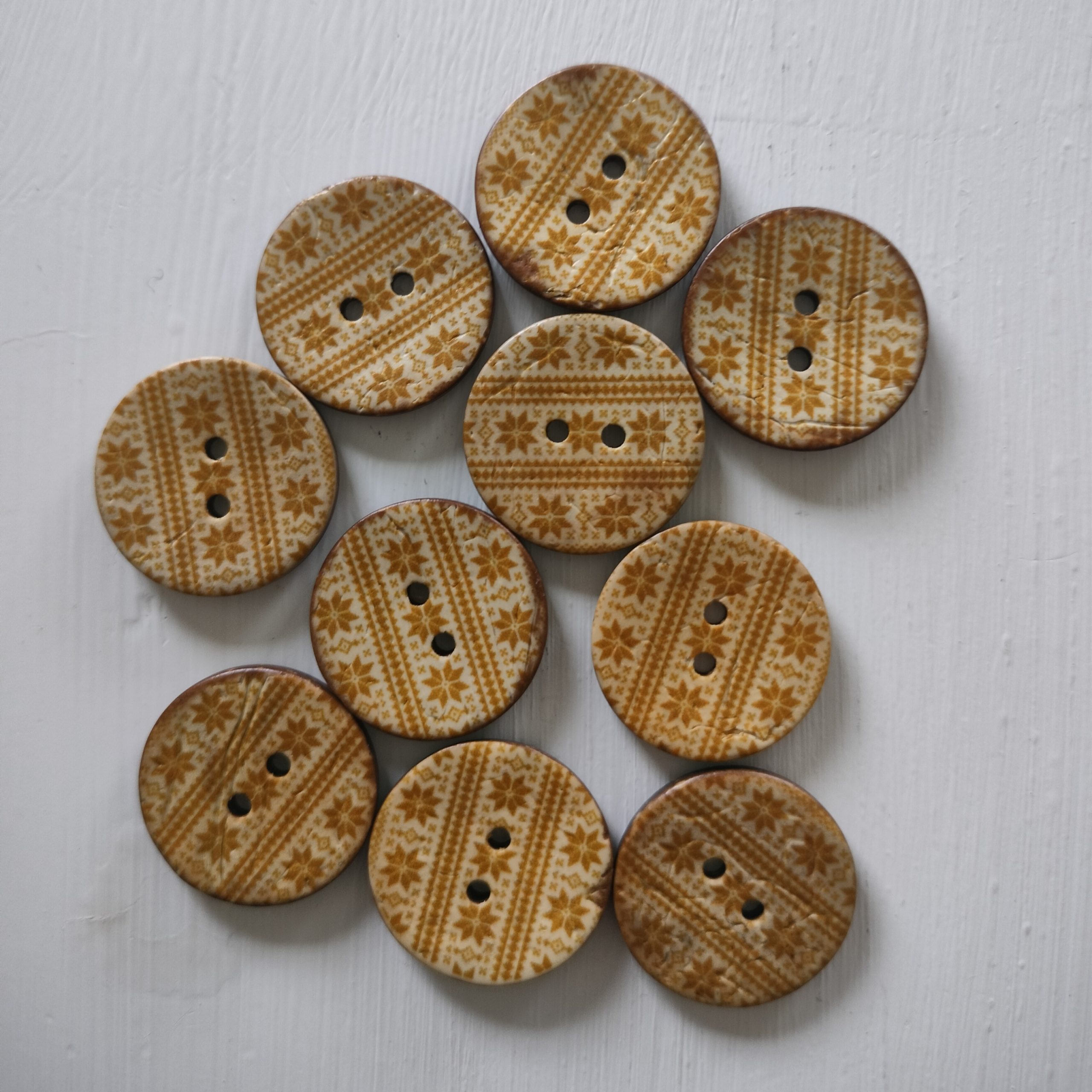 Kukkarivi kookosnappi - Image 2
